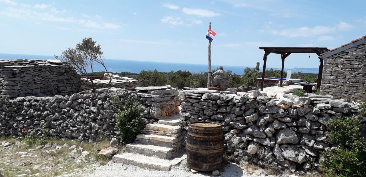 コルチュラ Pirate'S Nest Stone Houseゲストハウス エクステリア 写真